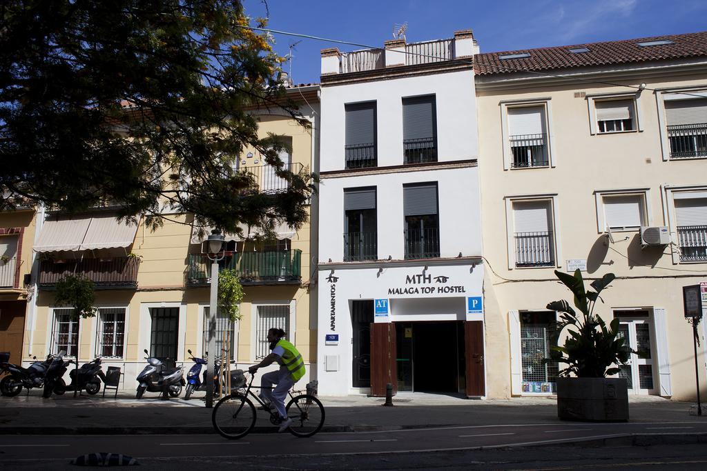 Malaga Stop Hostel Ab Экстерьер фото